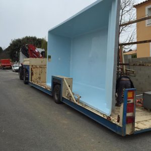 piscine-coque-polyester-clermont-lherault
