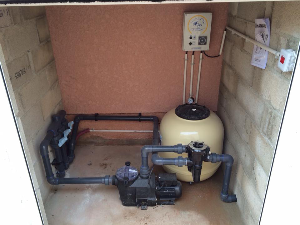 creation-local-piscine