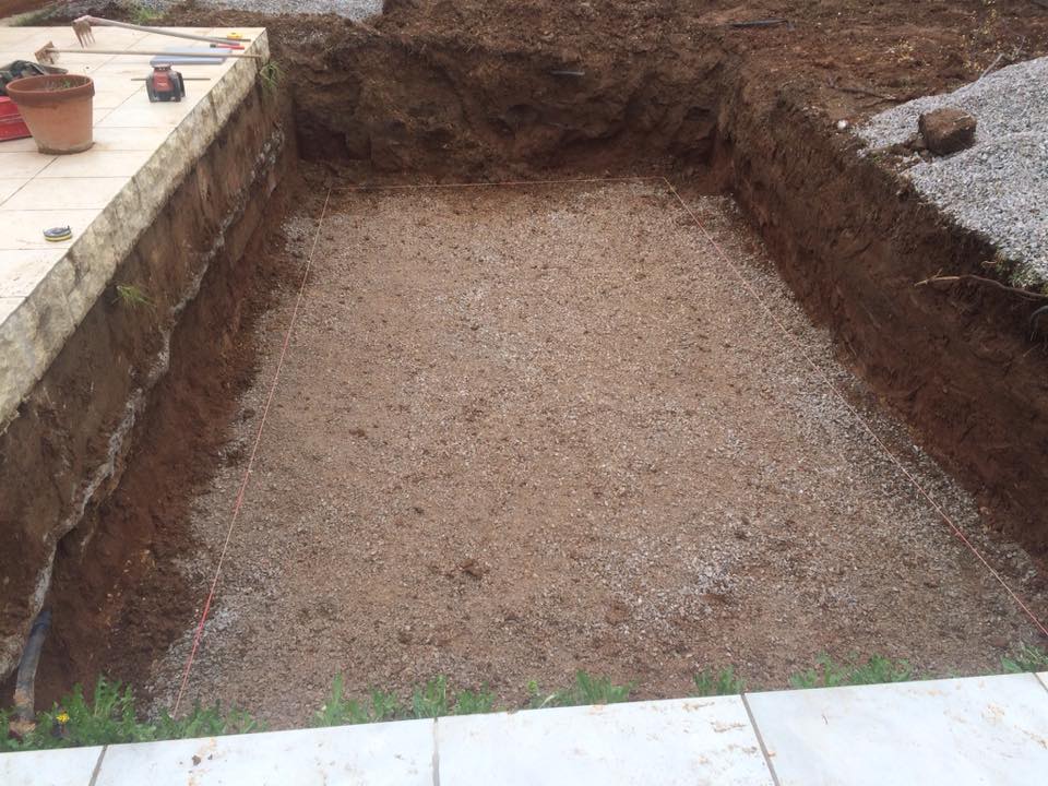 piscine-traditionnelle-beton-clermont-lherault