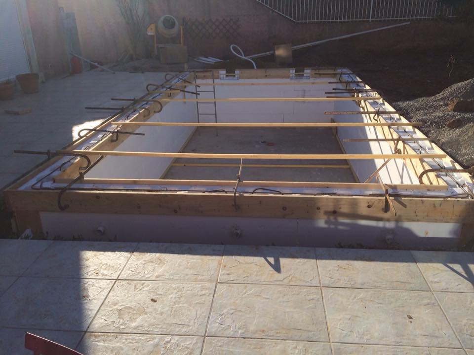 piscine-traditionnelle-beton-clermont-lherault